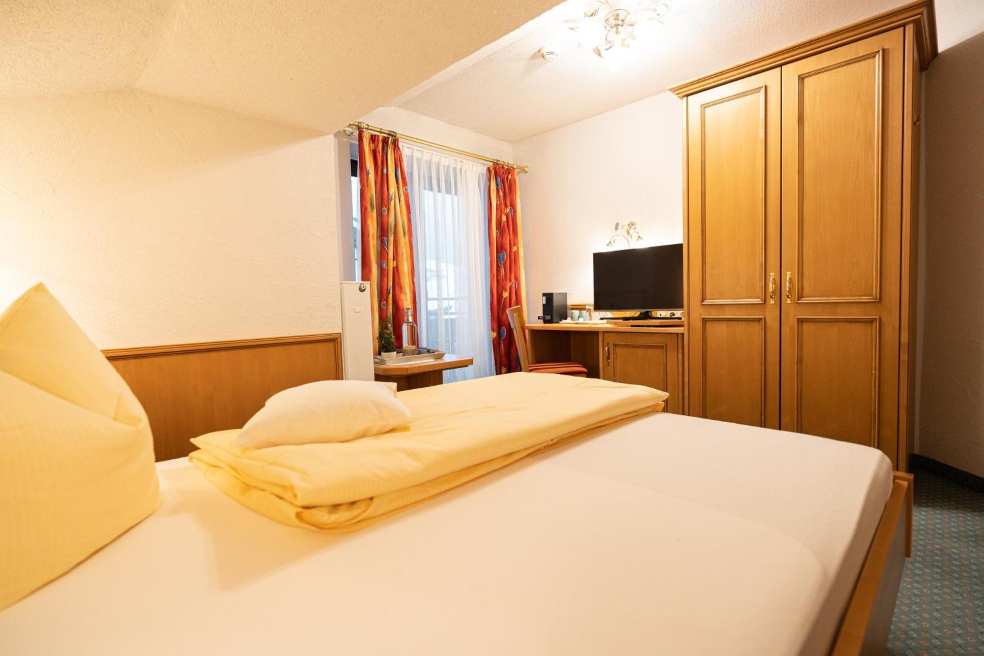 Haller'S Posthotel Riezlern Ngoại thất bức ảnh