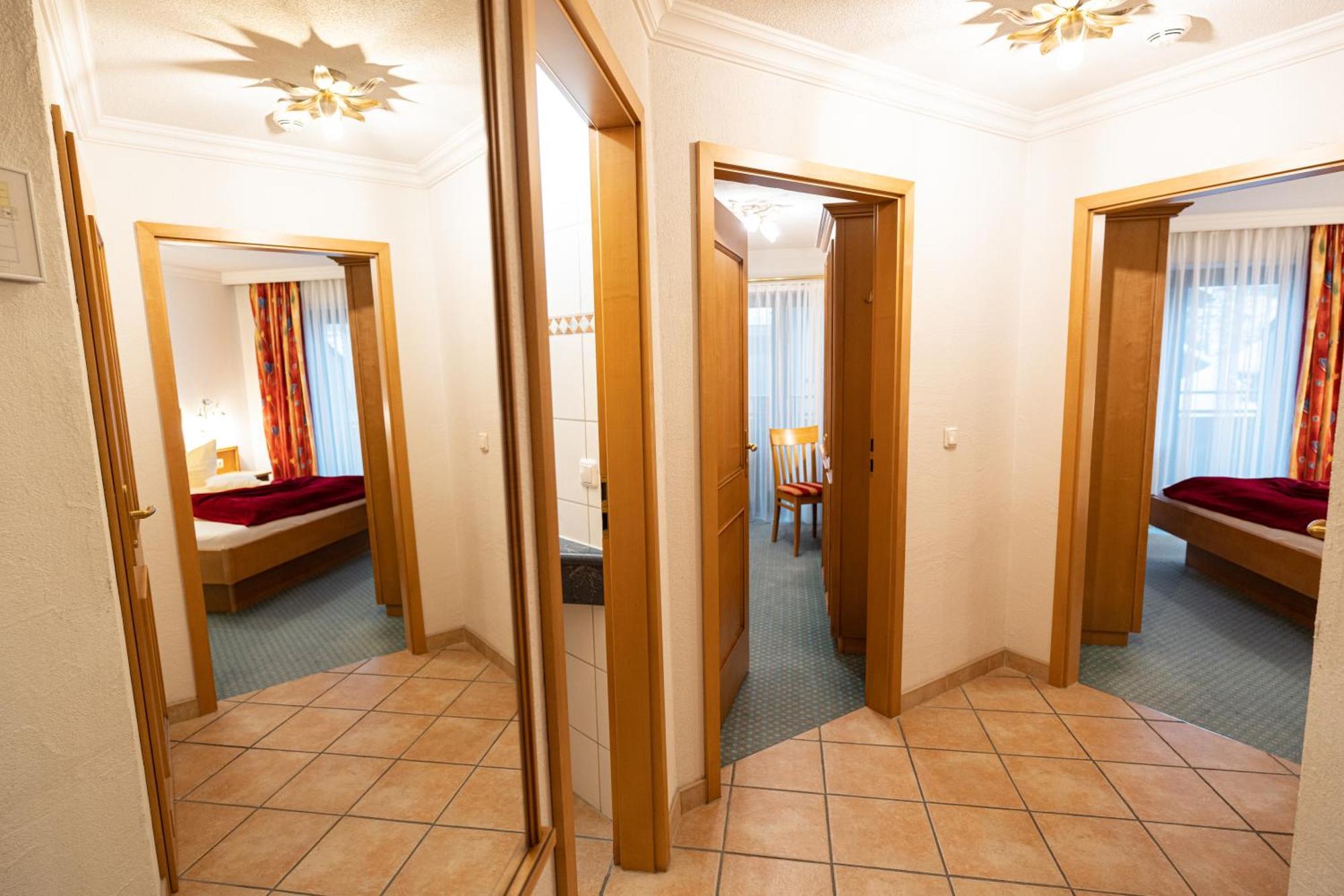 Haller'S Posthotel Riezlern Ngoại thất bức ảnh