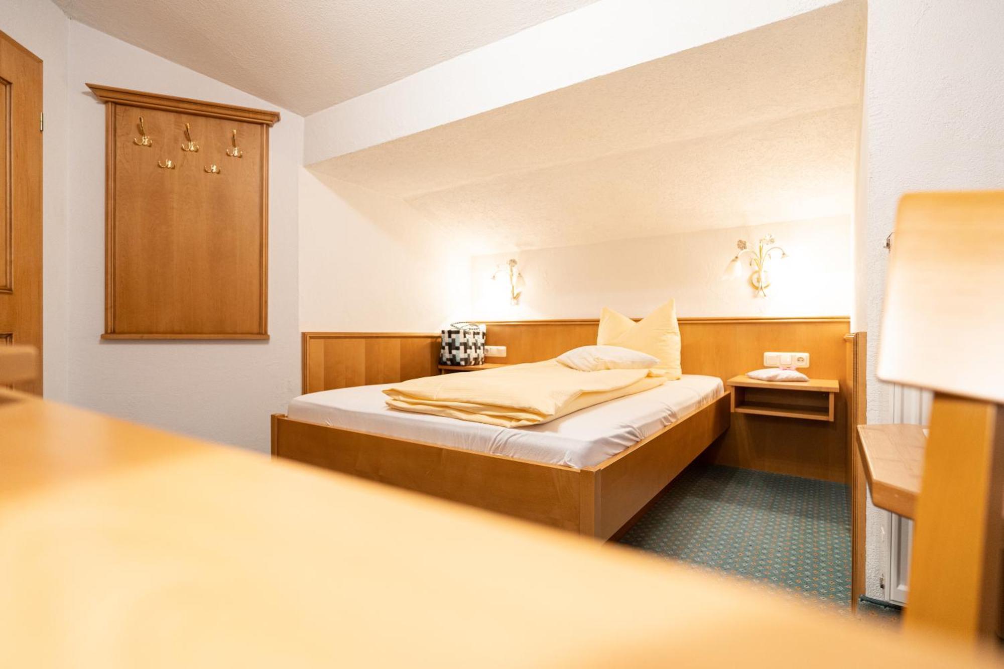 Haller'S Posthotel Riezlern Ngoại thất bức ảnh