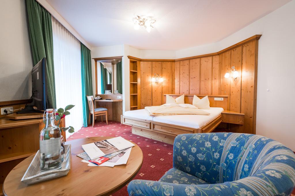 Haller'S Posthotel Riezlern Ngoại thất bức ảnh