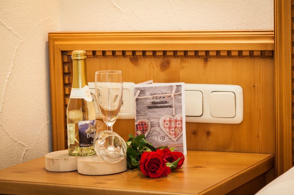 Haller'S Posthotel Riezlern Ngoại thất bức ảnh