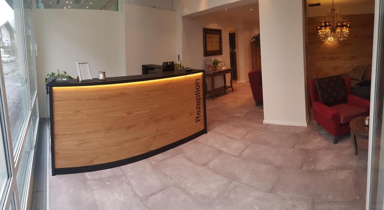 Haller'S Posthotel Riezlern Ngoại thất bức ảnh